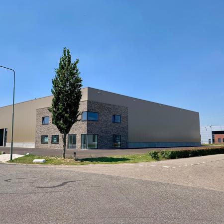 Echt Edisonweg 23 voorzijde.jpeg