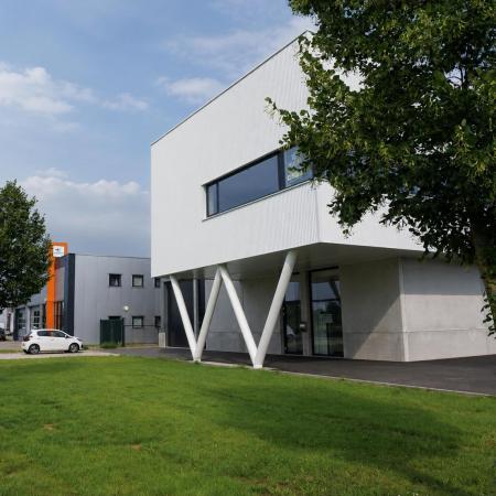 Nobelweg 2, Echt